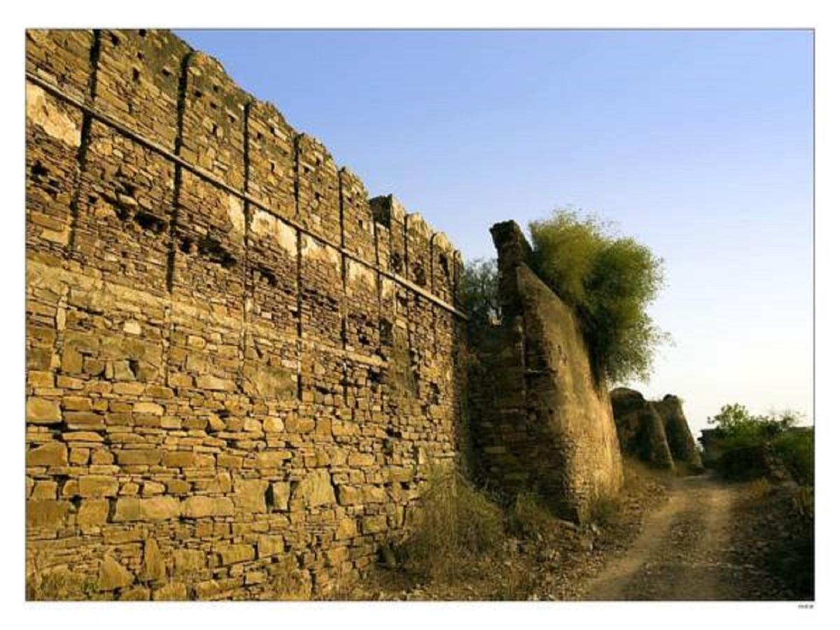 Отель Fort Begu Begun Экстерьер фото